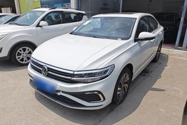 Ojetý Volkswagen Bora 2026 200TSI DSG Yuexing Navigation Edition