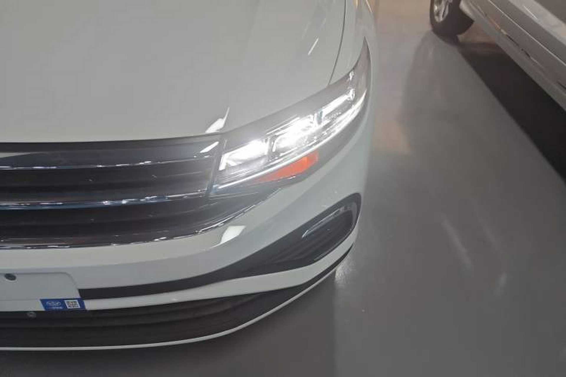Used Volkswagen Bora 2026 200TSI DSG Yuexing Navigation Edition Left Front Headlight