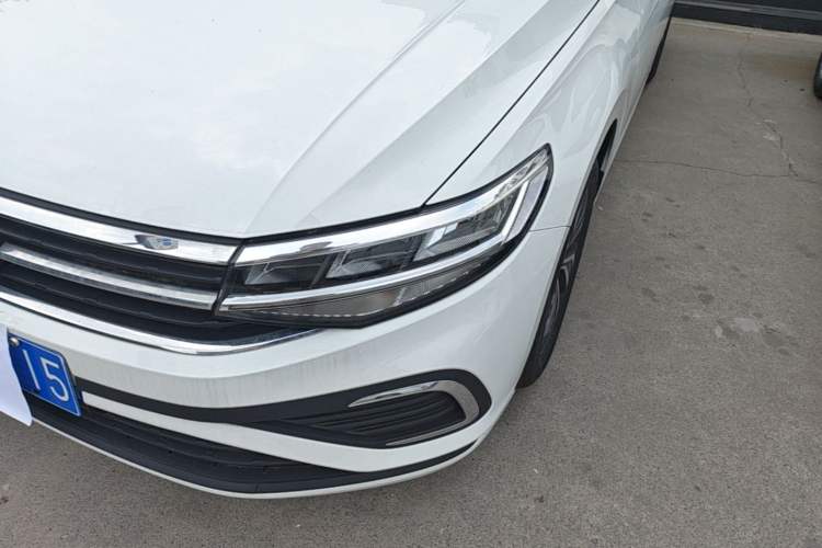 Used Volkswagen Bora 2026 200TSI DSG Yuexing Navigation Edition Left Front Headlight