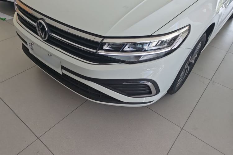 Used Volkswagen Bora 2026 200TSI DSG Yuexing Navigation Edition Left Front Headlight