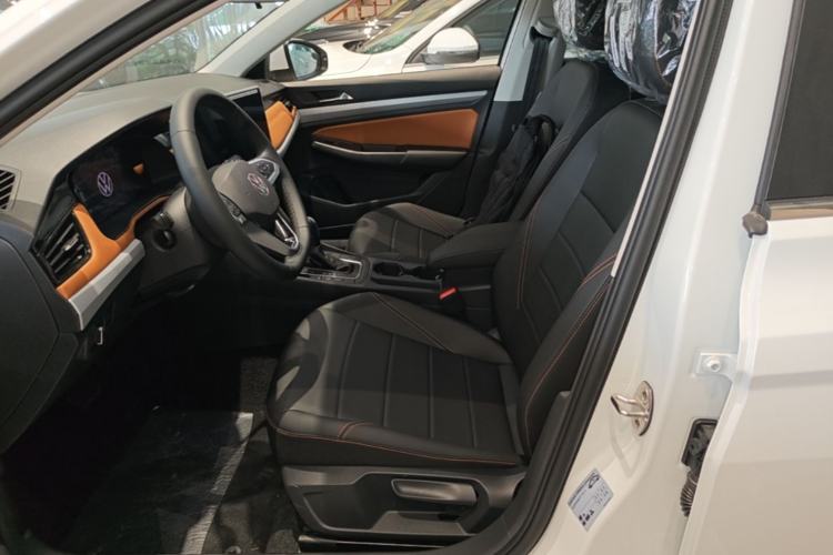 Used Volkswagen Bora 2026 200TSI DSG Yuexing Navigation Edition Left Front Seat