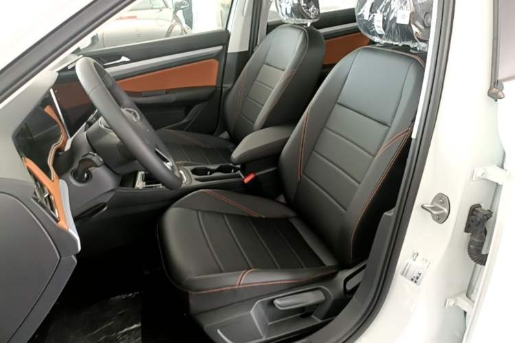 Used Volkswagen Bora 2026 200TSI DSG Yuexing Navigation Edition Left Front Seat