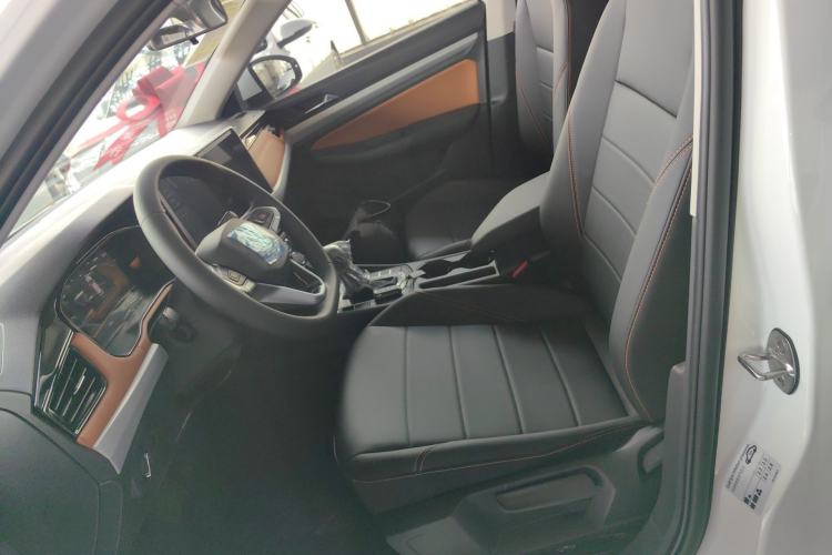 Used Volkswagen Bora 2026 200TSI DSG Yuexing Navigation Edition Left Front Seat