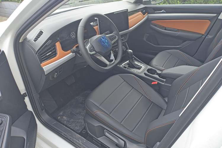 Used Volkswagen Bora 2026 200TSI DSG Yuexing Navigation Edition Left Front Seat