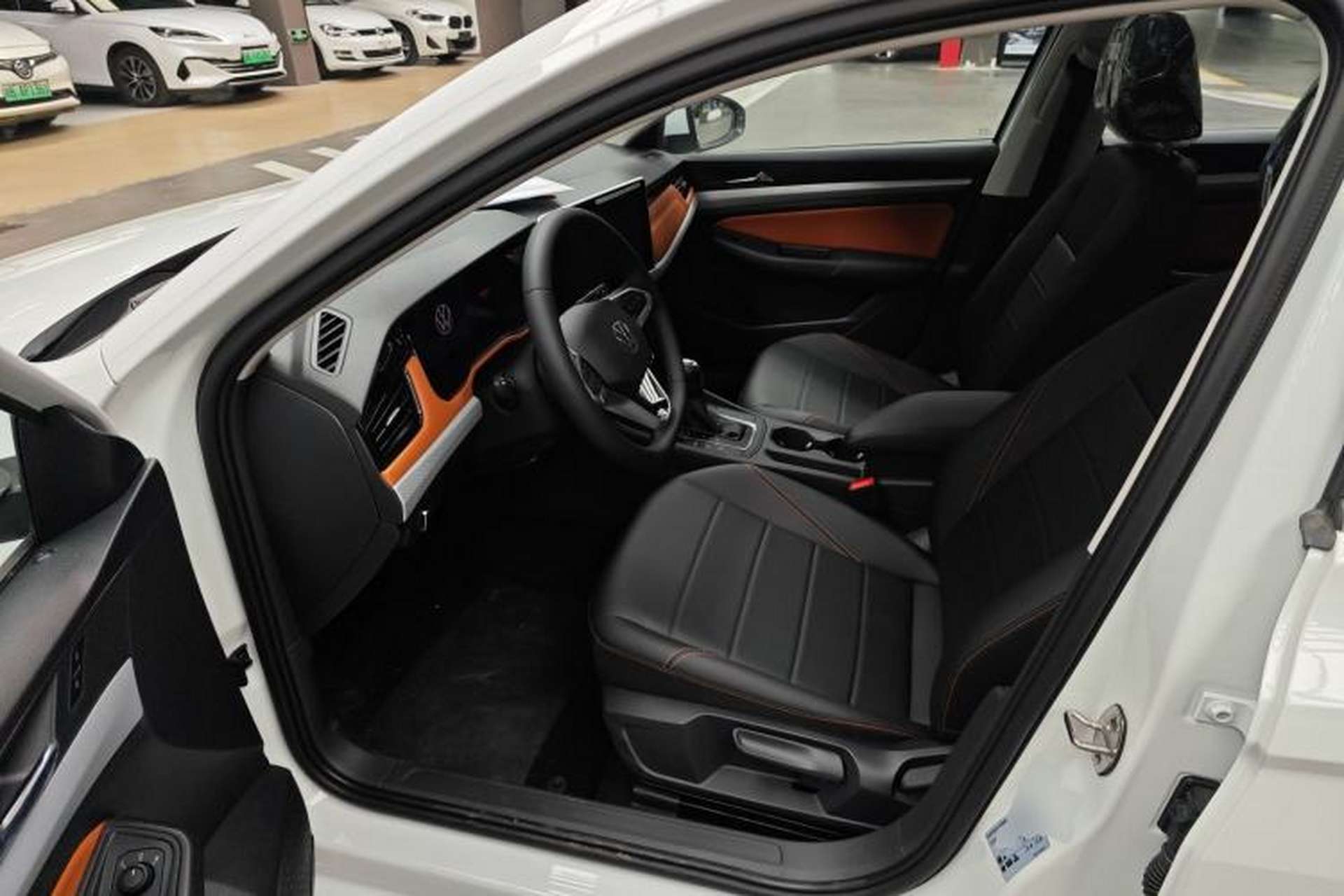 Used Volkswagen Bora 2026 200TSI DSG Yuexing Navigation Edition Left Front Seat