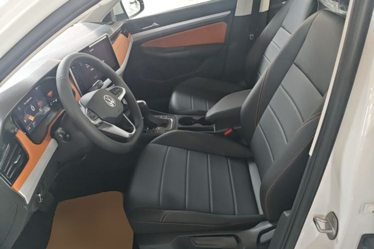 Used Volkswagen Bora 2026 200TSI DSG Yuexing Navigation Edition Left Front Seat