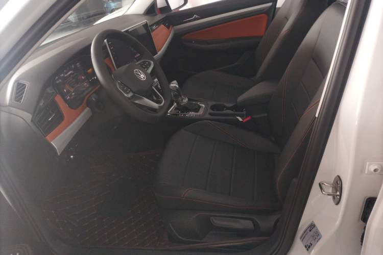 Used Volkswagen Bora 2026 200TSI DSG Yuexing Navigation Edition Left Front Seat