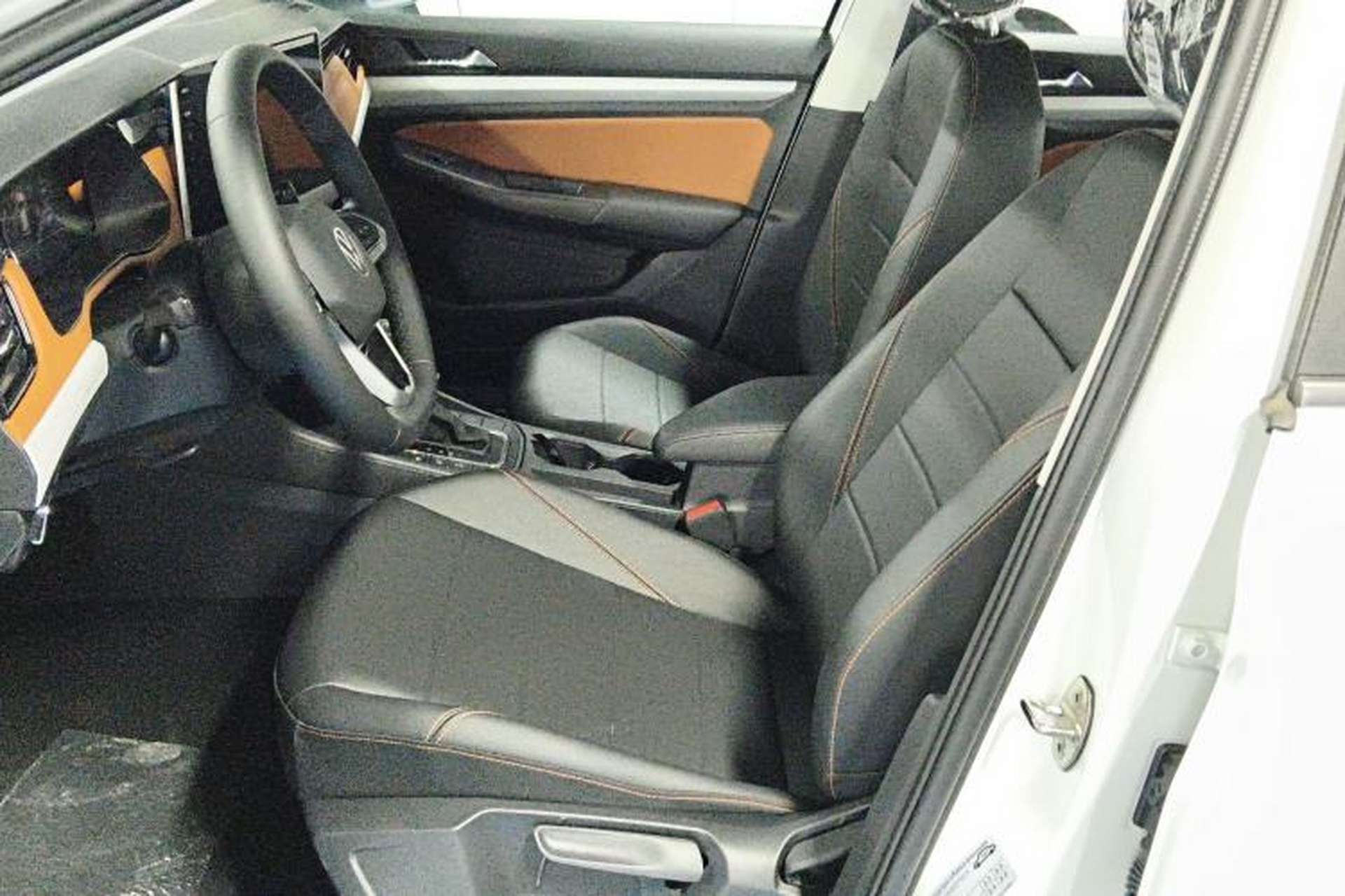 Used Volkswagen Bora 2026 200TSI DSG Yuexing Navigation Edition Left Front Seat