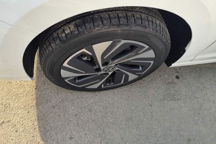 Used Volkswagen Bora 2026 200TSI DSG Yuexing PRO Edition Left Front Wheel Hub