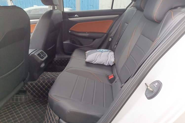 Used Volkswagen Bora 2026 200TSI DSG Yuexing Navigation Edition Left Rear Seat