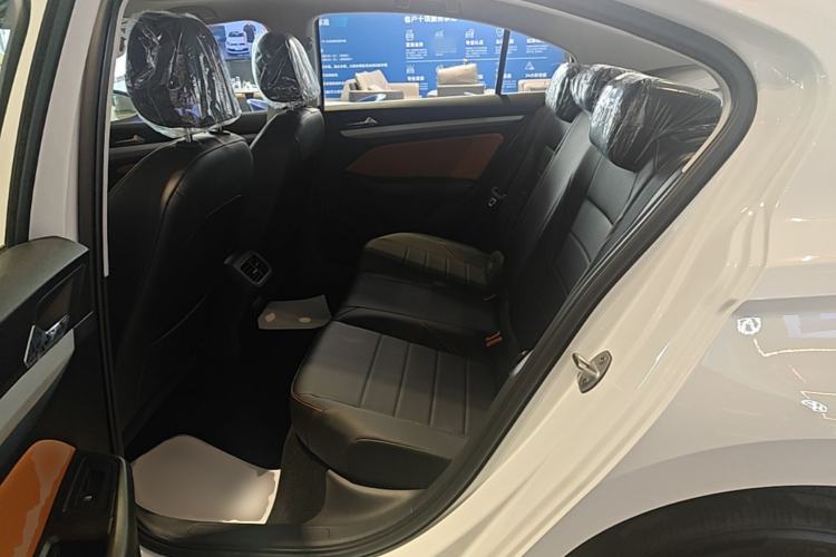 Used Volkswagen Bora 2026 200TSI DSG Yuexing Navigation Edition Left Rear Seat