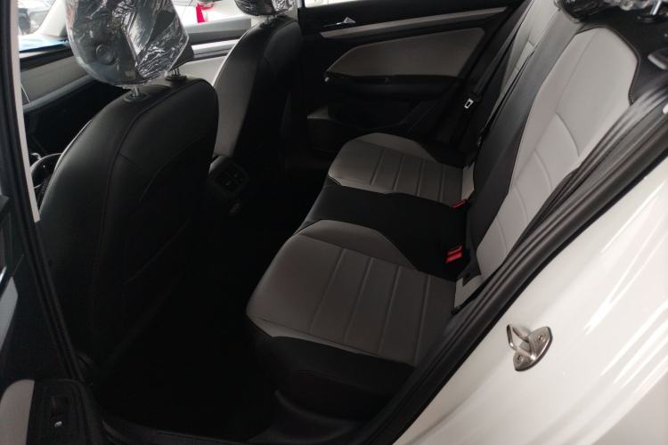 Used Volkswagen Bora 2026 200TSI DSG Yuexing Navigation Edition Left Rear Seat