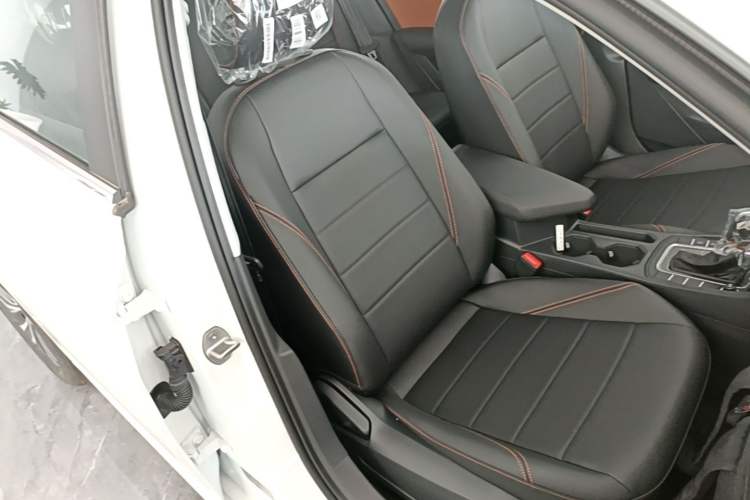 Used Volkswagen Bora 2026 200TSI DSG Yuexing Navigation Edition Right Front Seat