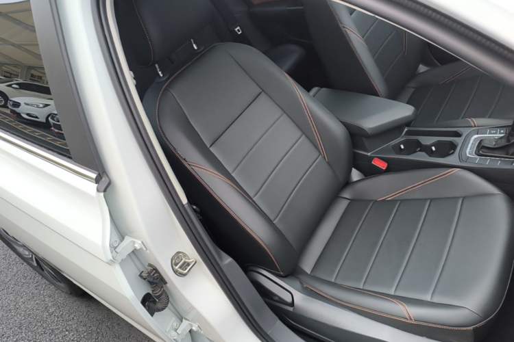 Used Volkswagen Bora 2026 200TSI DSG Yuexing Navigation Edition Right Front Seat