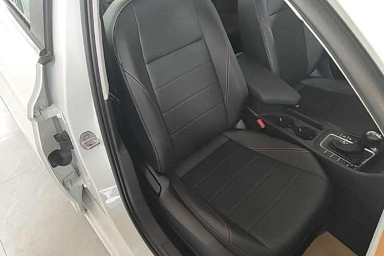Used Volkswagen Bora 2026 200TSI DSG Yuexing Navigation Edition Right Front Seat