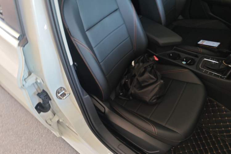 Used Volkswagen Bora 2026 200TSI DSG Yuexing Navigation Edition Right Front Seat