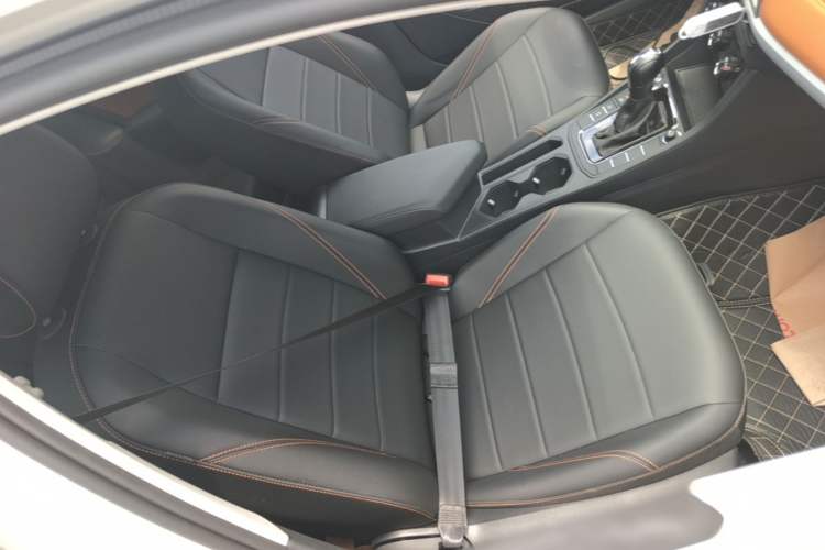 Used Volkswagen Bora 2026 200TSI DSG Yuexing PRO Edition Right Front Seat