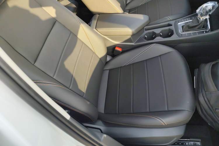 Used Volkswagen Bora 2026 200TSI DSG Yuexing PRO Edition Right Front Seat