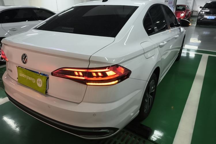 Used Volkswagen Bora 2026 200TSI DSG Yuexing Navigation Edition Right Rear Taillight