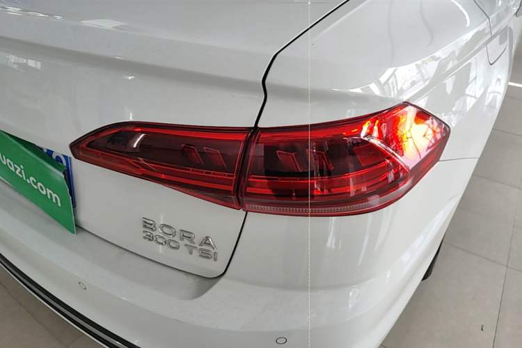 Used Volkswagen Bora 2026 300TSI DSG Zunxing Edition Right Rear Taillight