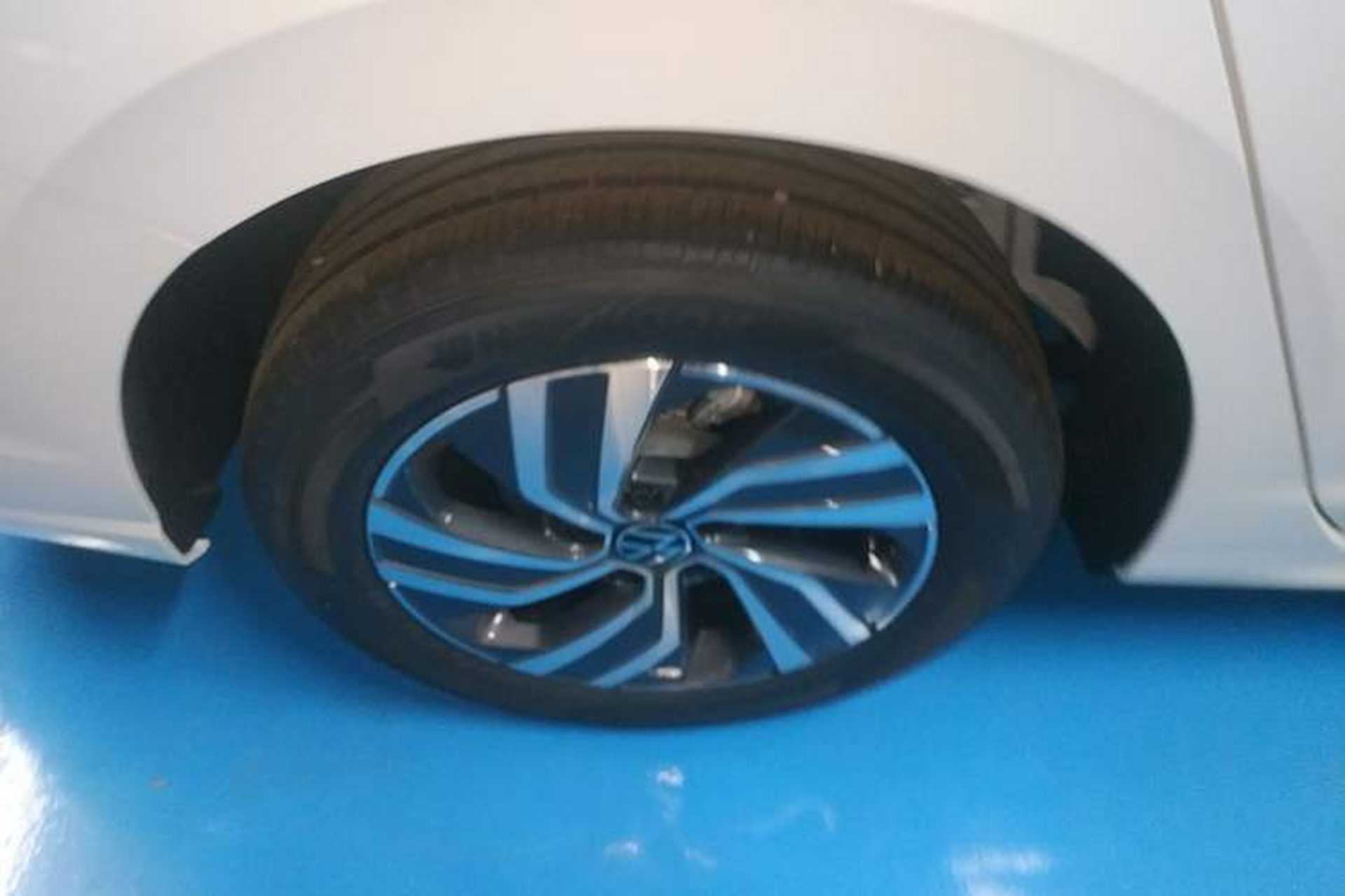 Used Volkswagen Bora 2026 200TSI DSG Yuexing Navigation Edition Right Rear Wheel Hub