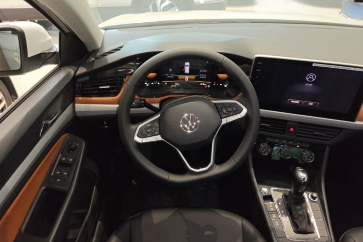 Used Volkswagen Bora 2026 200TSI DSG Yuexing Navigation Edition Steering Wheel