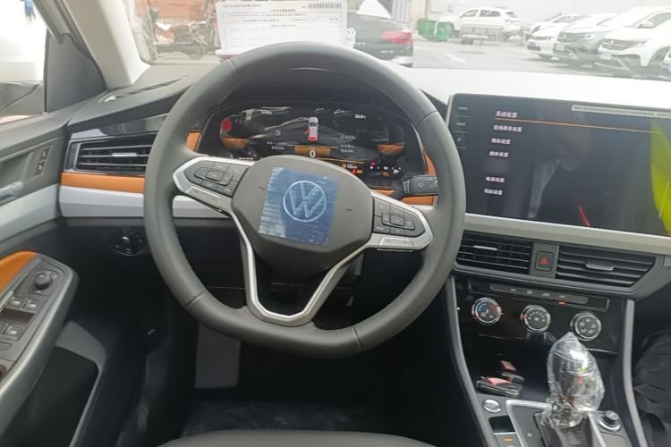 Used Volkswagen Bora 2026 200TSI DSG Yuexing Navigation Edition Steering Wheel