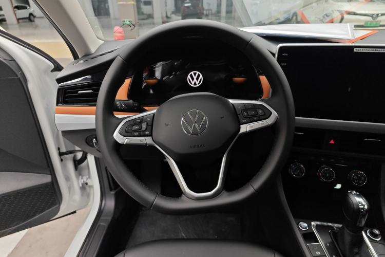 Used Volkswagen Bora 2026 200TSI DSG Yuexing Navigation Edition Steering Wheel