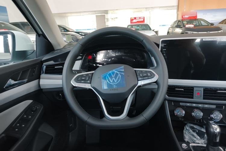 Used Volkswagen Bora 2026 200TSI DSG Yuexing Navigation Edition Steering Wheel