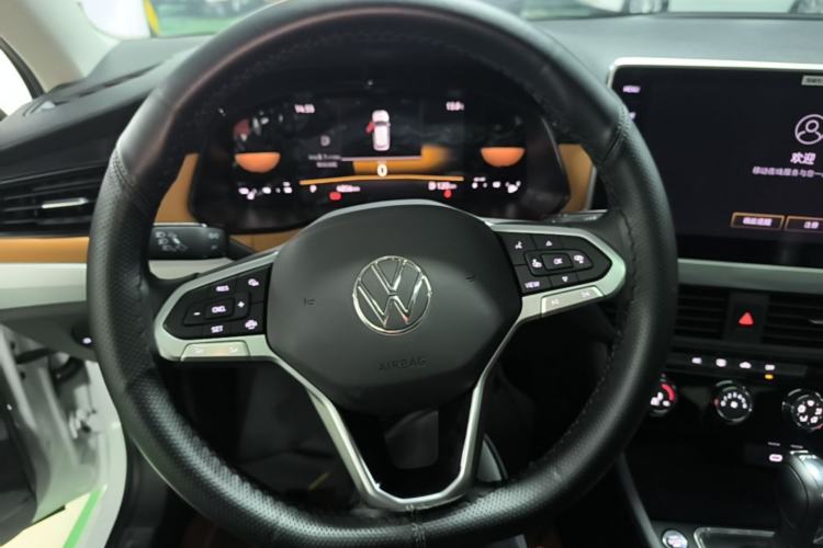 Used Volkswagen Bora 2026 200TSI DSG Yuexing Navigation Edition Steering Wheel