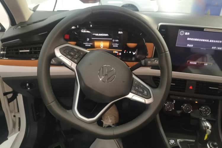 Used Volkswagen Bora 2026 200TSI DSG Yuexing Navigation Edition Steering Wheel
