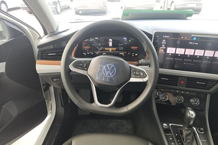 Used Volkswagen Bora 2026 200TSI DSG Yuexing Navigation Edition Steering Wheel