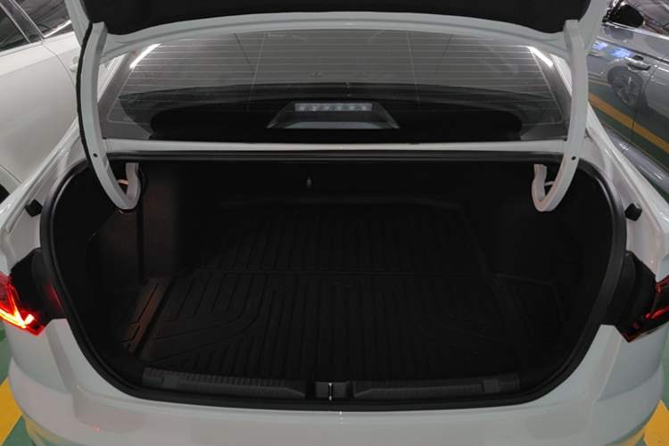 Used Volkswagen Bora 2026 200TSI DSG Yuexing PRO Edition Trunk