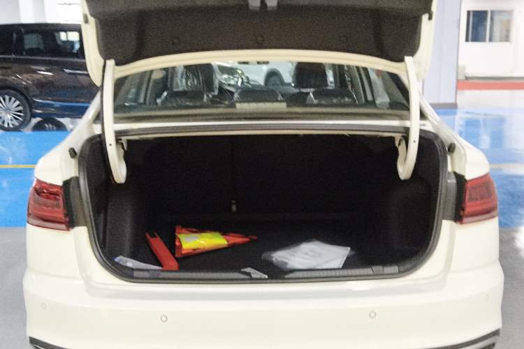 Used Volkswagen Bora 2026 200TSI DSG Yuexing Navigation Edition Trunk