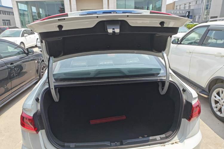 Used Volkswagen Bora 2026 200TSI DSG Yuexing Navigation Edition Trunk