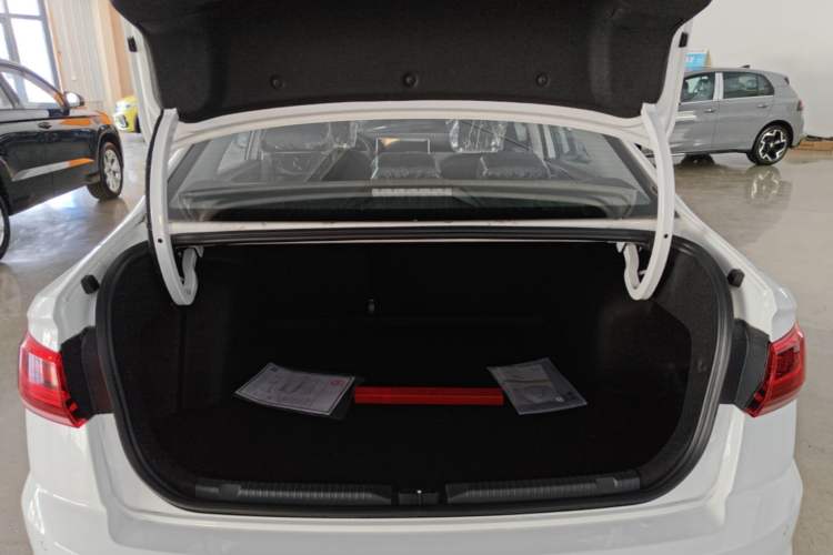 Used Volkswagen Bora 2026 200TSI DSG Yuexing Navigation Edition Trunk