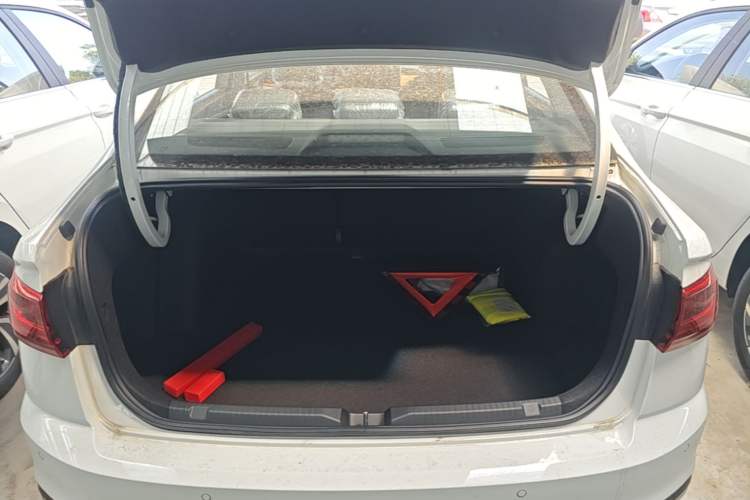 Used Volkswagen Bora 2026 200TSI DSG Yuexing Navigation Edition Trunk