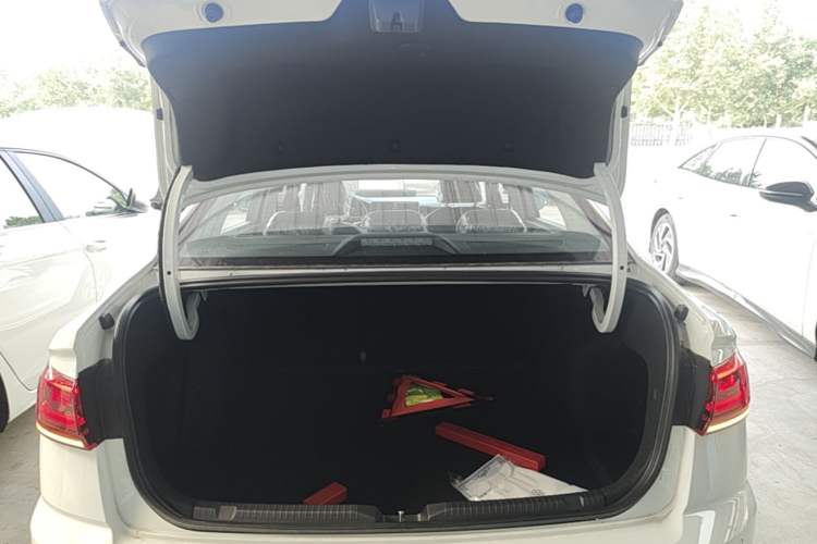 Used Volkswagen Bora 2026 200TSI DSG Yuexing Navigation Edition Trunk