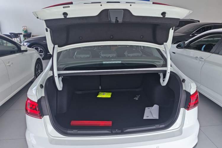 Used Volkswagen Bora 2026 200TSI DSG Yuexing Navigation Edition Trunk