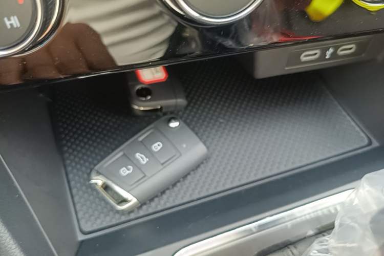 Used Volkswagen Bora 2026 200TSI DSG Yuexing Navigation Edition Vehicle Key