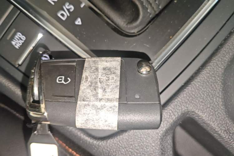 Used Volkswagen Bora 2026 200TSI DSG Yuexing Navigation Edition Vehicle Key