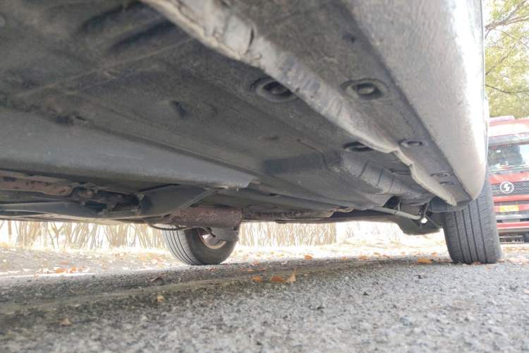 Used Volkswagen Bora Classic 2006 1.6 Manual Fashion TL Chassis Front Left