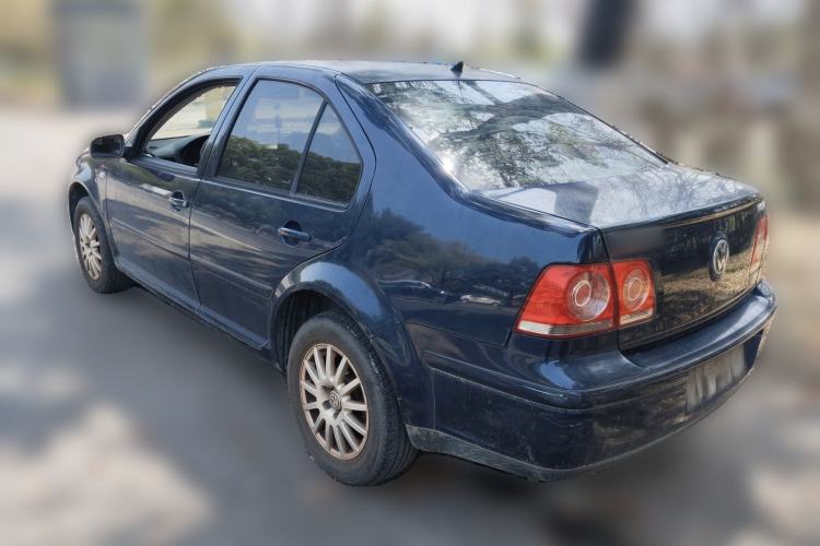 Used Volkswagen Bora Classic 2006 1.6 Manual Fashion TL Rear Left 45 Deg