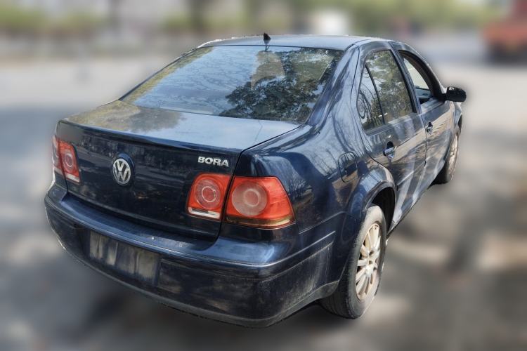 Used Volkswagen Bora Classic 2006 1.6 Manual Fashion TL Rear Right 45 Deg