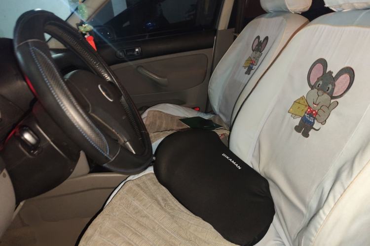 Used Volkswagen Bora Classic 2006 1.6 Automatic Fashion TL Left Front Seat