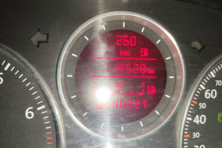 Used Volkswagen Bora Classic 2006 1.6 Automatic Fashion TL Odometer Close Up