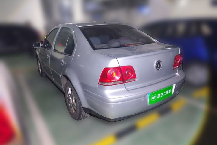 Used Volkswagen Bora Classic 2006 1.6 Automatic Fashion TL Rear Left 45 Deg