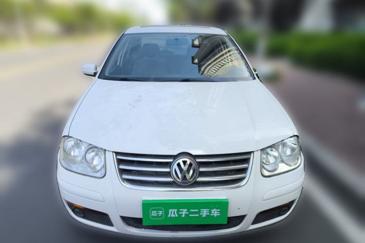 Used Volkswagen Bora Classic 2006 1.6 Automatic Luxury HL Front