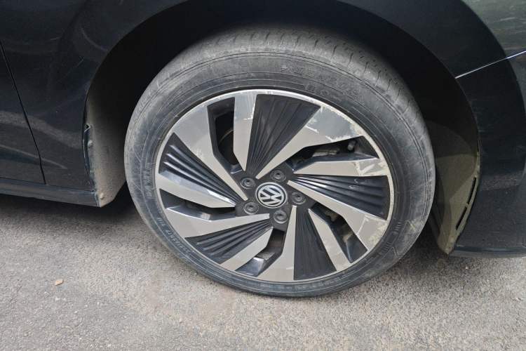 Used Volkswagen Bora Pure Electric 2020 Shan Pro Right Front Wheel Hub