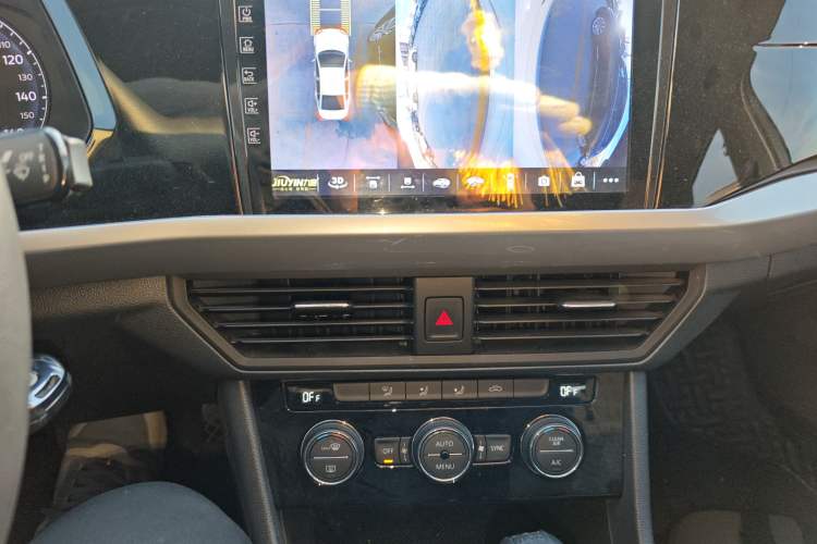 Used Volkswagen Bora Pure Electric 2020 Shan Model Audio And AC Panel